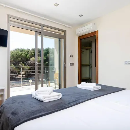 Yourhouse Juan, Modern House At The In Mallorca North Can Picafort (Mallorca)