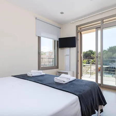 Σπίτι διακοπών Yourhouse Juan, Modern House At The In Mallorca North *