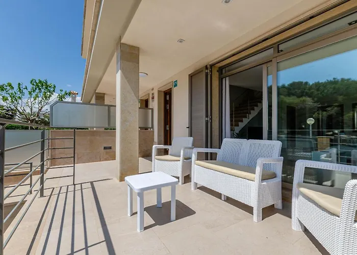 Yourhouse Juan, Modern House At The In Mallorca North